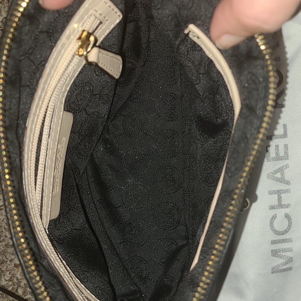 Crossover Bag - image 4